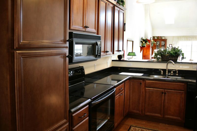 Built In Cabinetry Staining in Cincinnati, OH